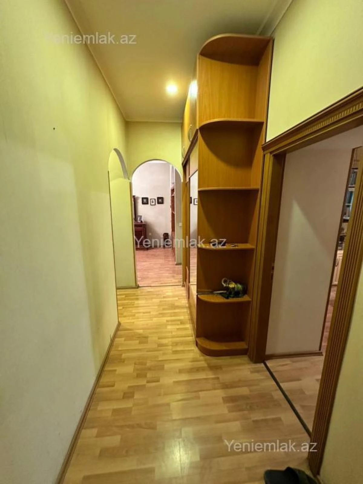 Satılır 3 otaqlı köhnə tikili 105 m²