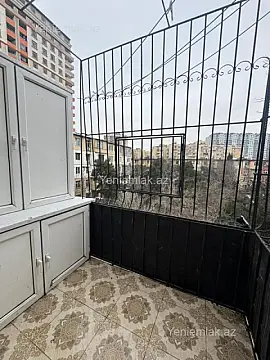 Satılır 2 otaqlı köhnə tikili 55 m²