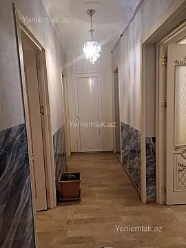 Satılır 4 otaqlı köhnə tikili 105 m² — Bakı, Nizami 4 otaq 105.00 m²