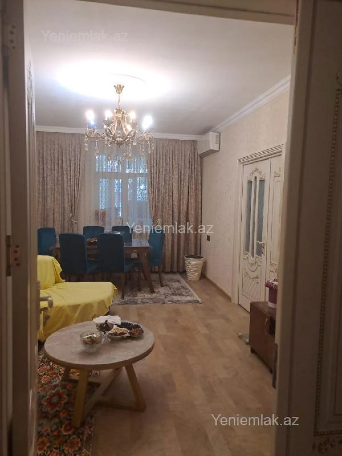 Satılır 4 otaqlı köhnə tikili 105 m²