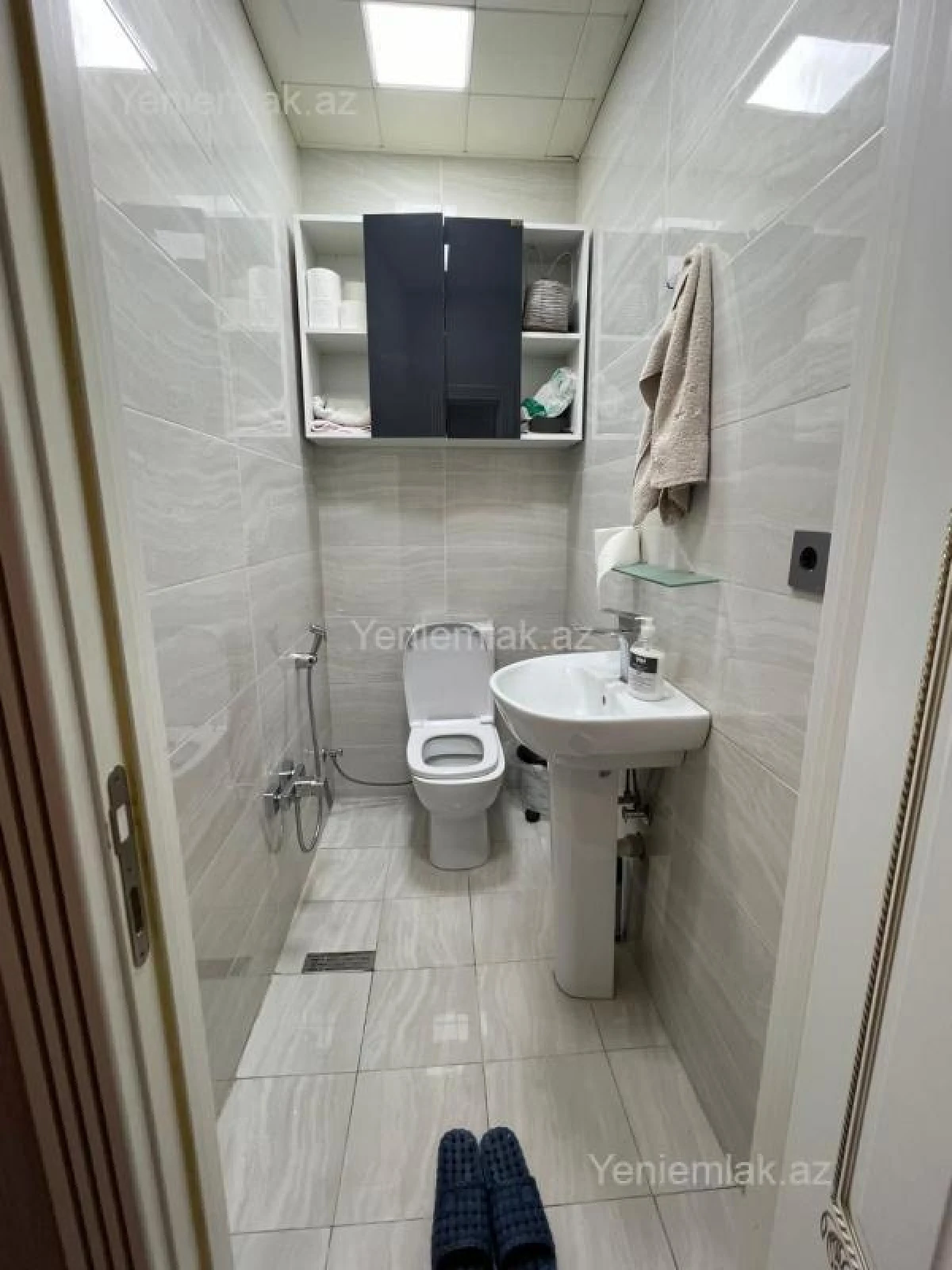 Satılır 3 otaqlı yeni tikili 100 m²