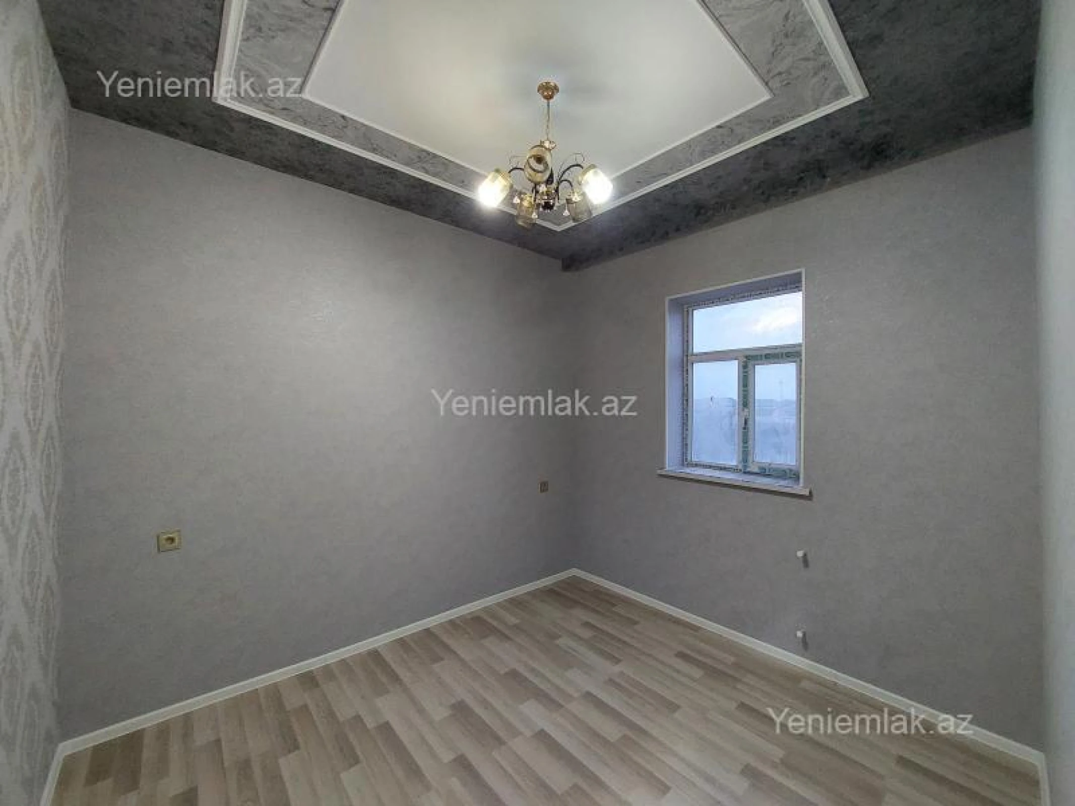 Satılır 4 otaqlı həyət evi 210 m²