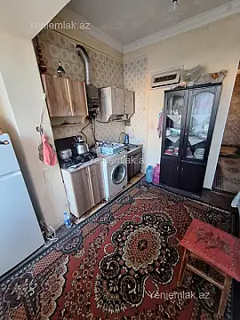 Satılır 3 otaqlı köhnə tikili 90 m²