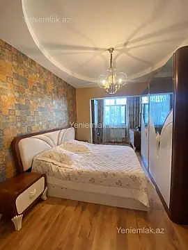 Satılır 3 otaqlı köhnə tikili 70 m²