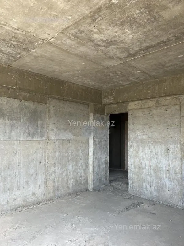 Satılır 4 otaqlı yeni tikili 168 m²