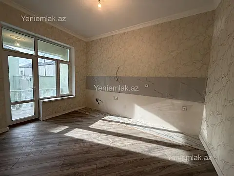 Satılır 3 otaqlı həyət evi 100 m²