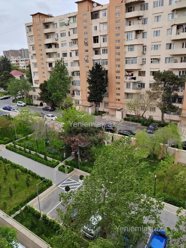 Satılır 2 otaqlı köhnə tikili 40 m²
