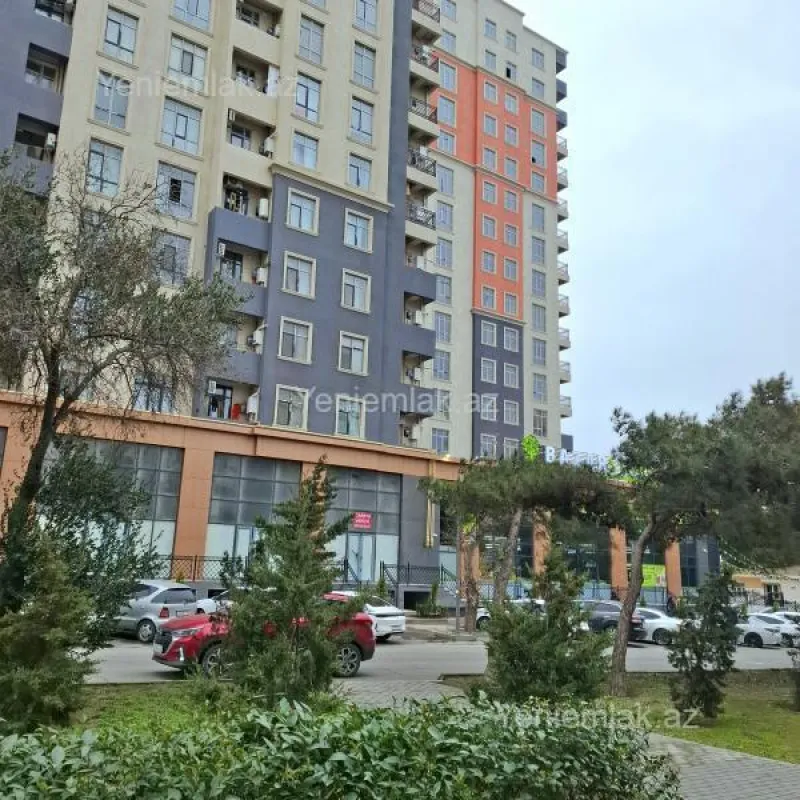Satılır 2 otaqlı yeni tikili 64 m²
