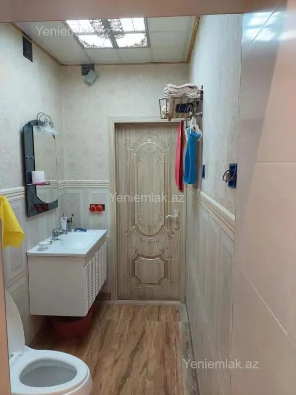 Satılır 2 otaqlı yeni tikili 65 m²