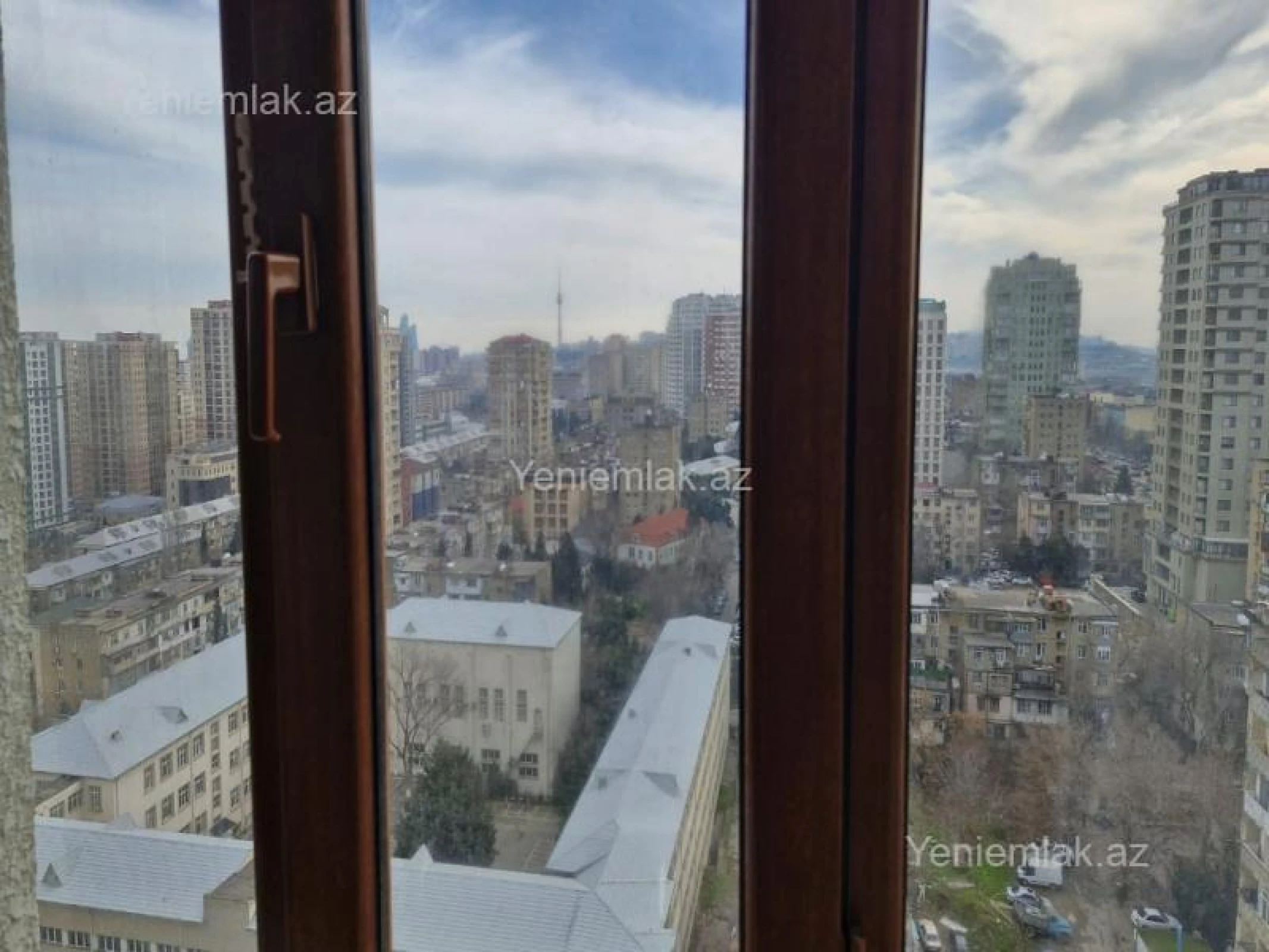 Satılır 2 otaqlı yeni tikili 65 m²