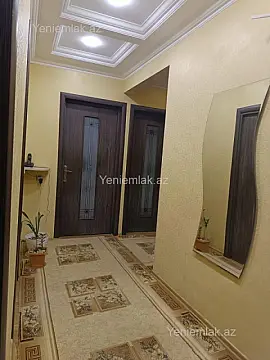Satılır 5 otaqlı köhnə tikili 131 m²