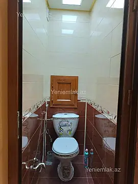 Satılır 5 otaqlı köhnə tikili 131 m²