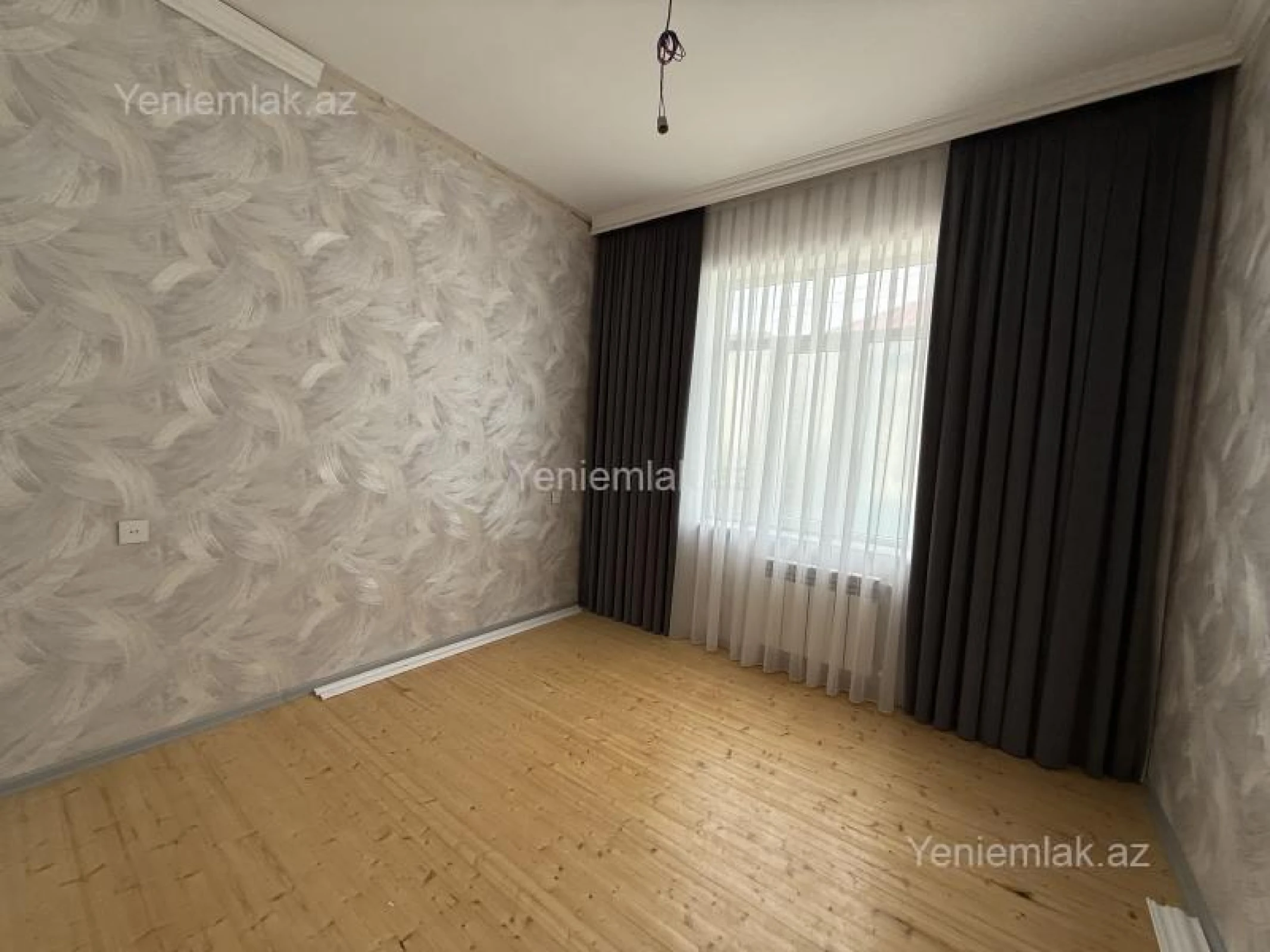 Satılır 3 otaqlı həyət evi 100 m²