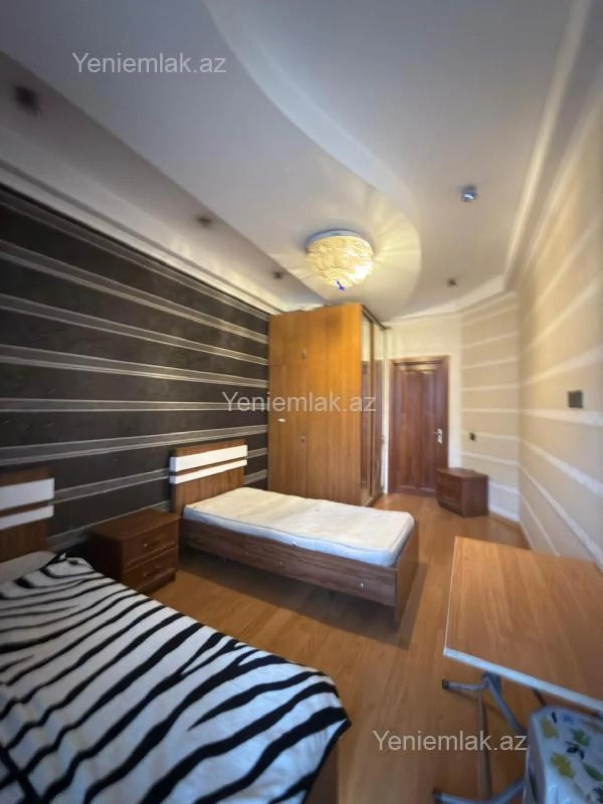 Satılır 3 otaqlı yeni tikili 100 m²