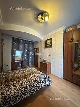 Satılır 3 otaqlı yeni tikili 100 m²