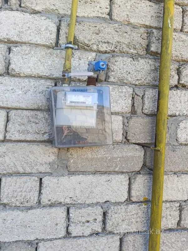 Satılır 5 otaqlı həyət evi 160 m²