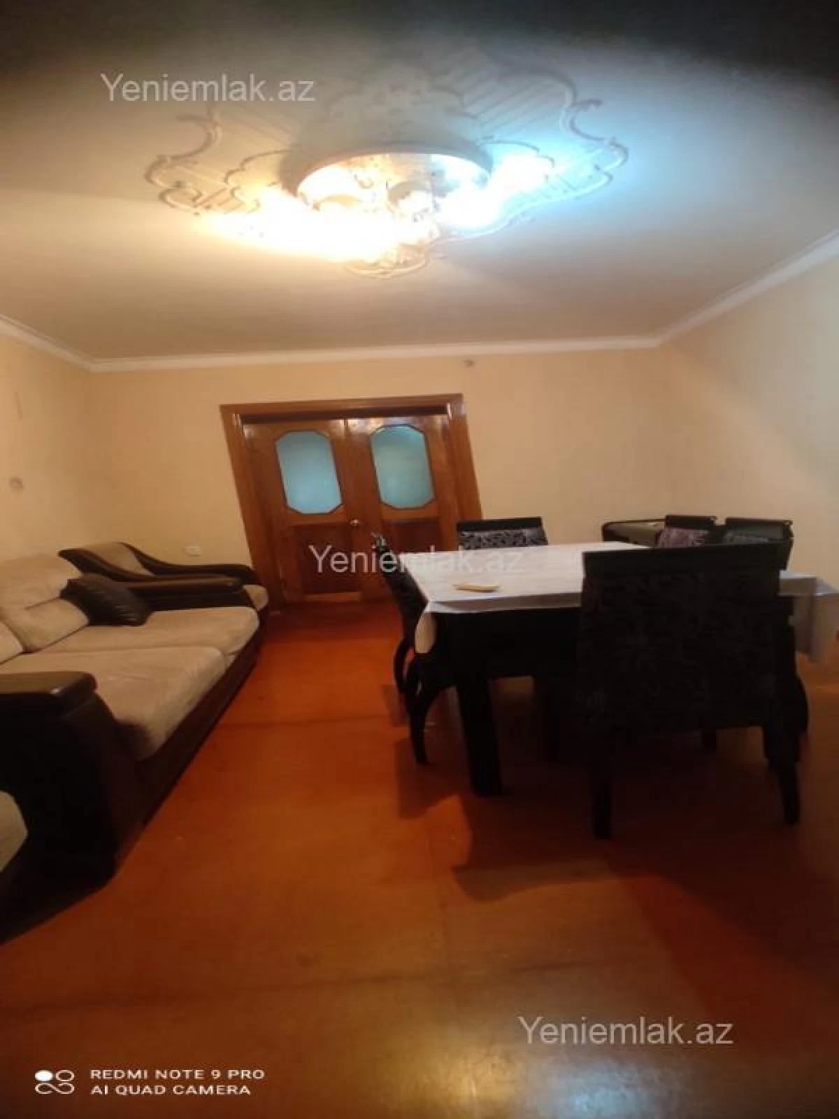 Satılır 3 otaqlı köhnə tikili 85 m²