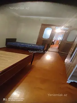 Satılır 3 otaqlı köhnə tikili 85 m²