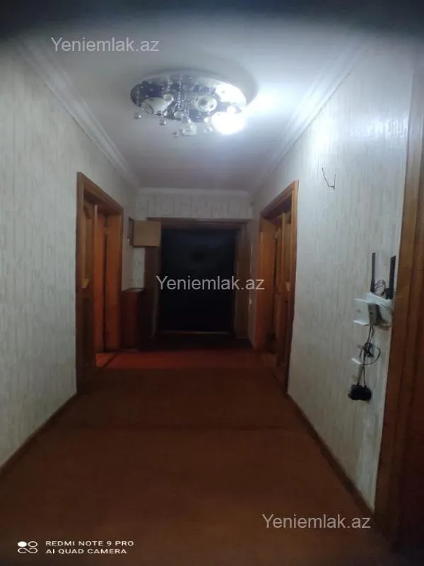 Satılır 3 otaqlı köhnə tikili 85 m²