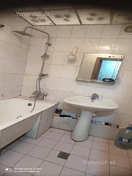 Satılır 3 otaqlı köhnə tikili 85 m²