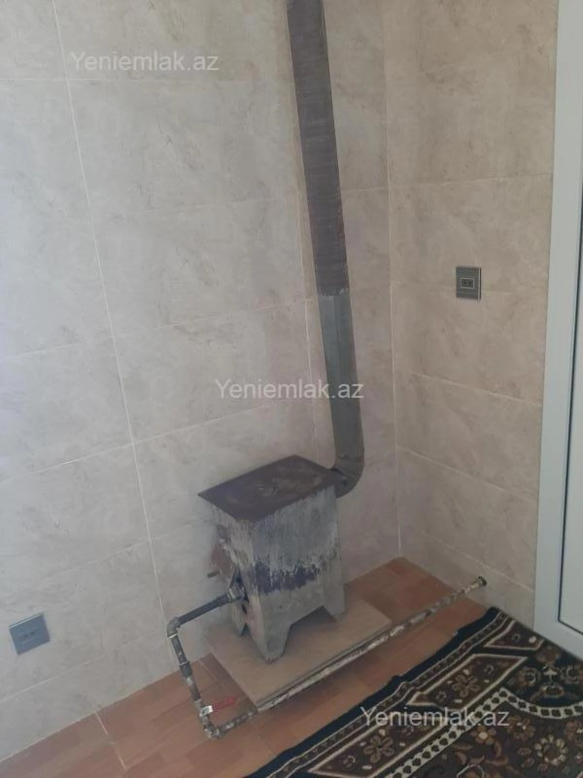 Satılır 2 otaqlı köhnə tikili 50 m²