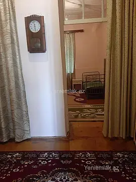 Satılır 2 otaqlı köhnə tikili 50 m²