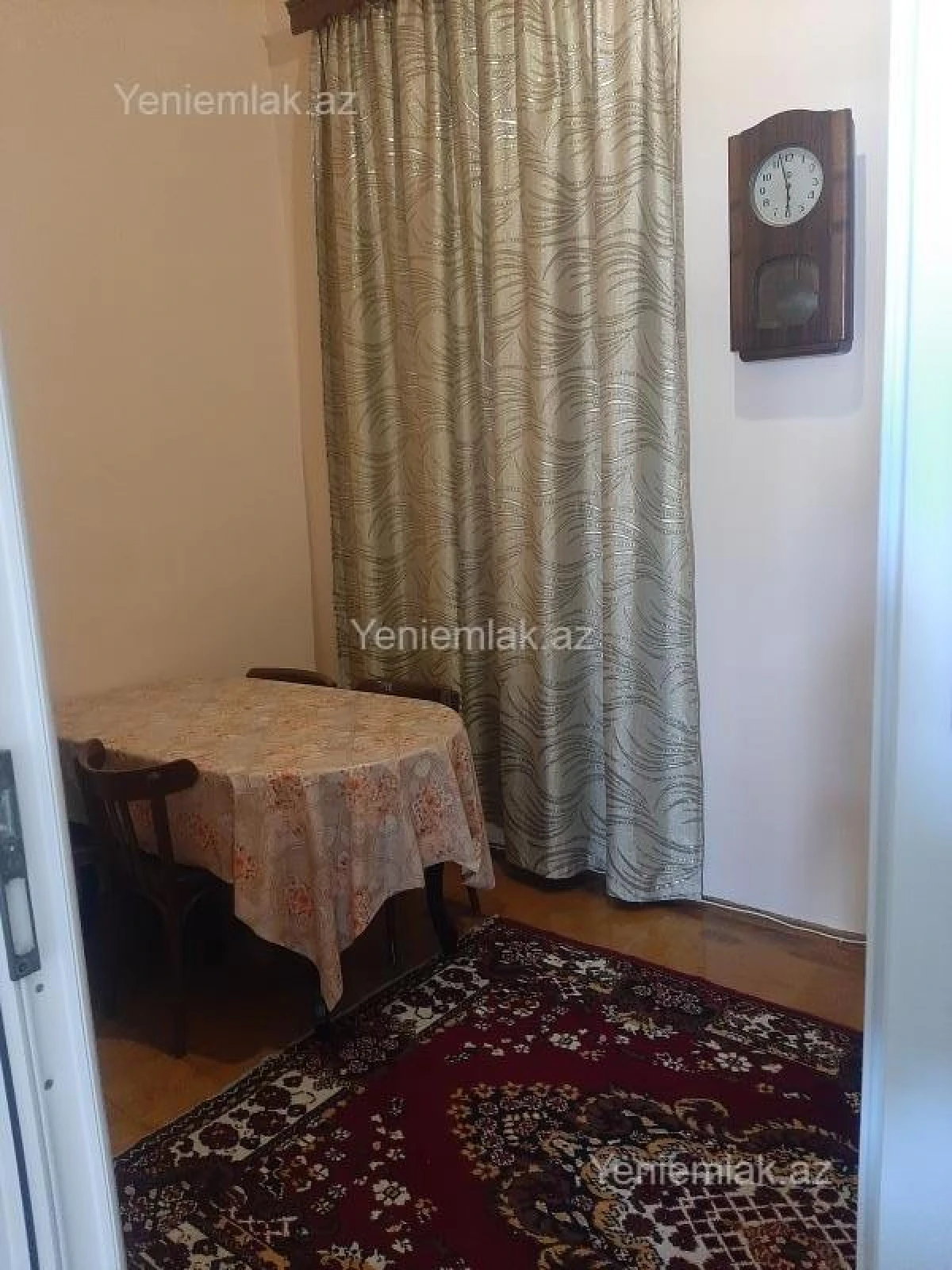 Satılır 2 otaqlı köhnə tikili 50 m²