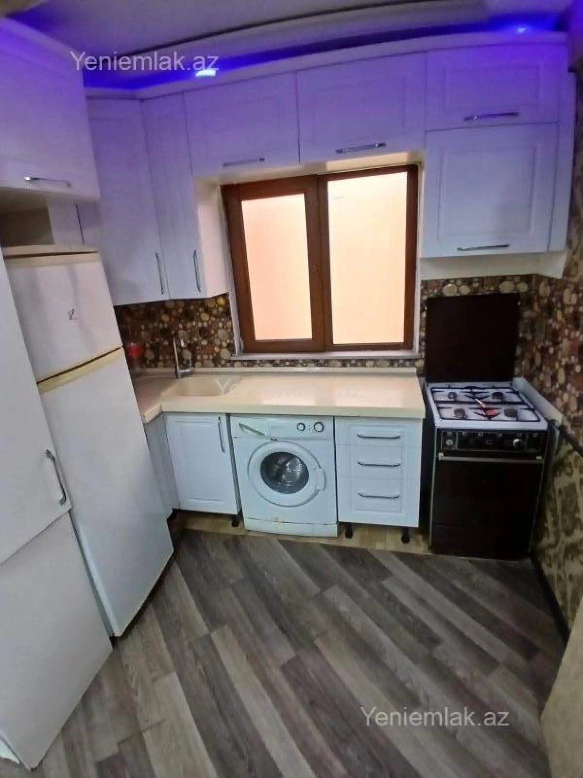 Satılır 2 otaqlı yeni tikili 45 m²