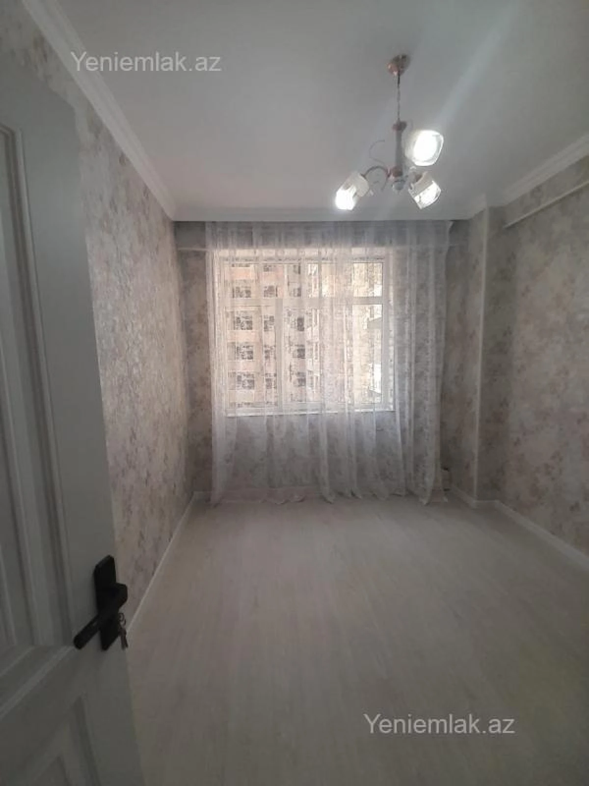 Satılır 3 otaqlı yeni tikili 61.3 m²