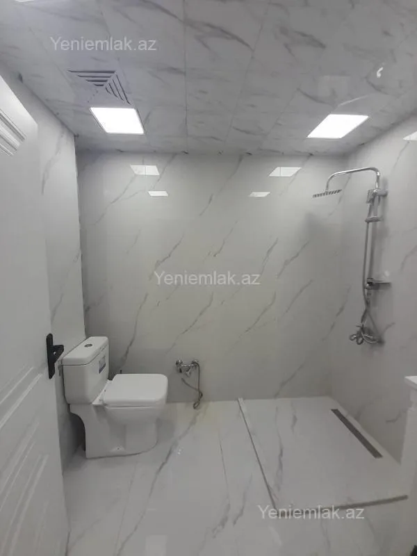 Satılır 3 otaqlı yeni tikili 61.3 m²