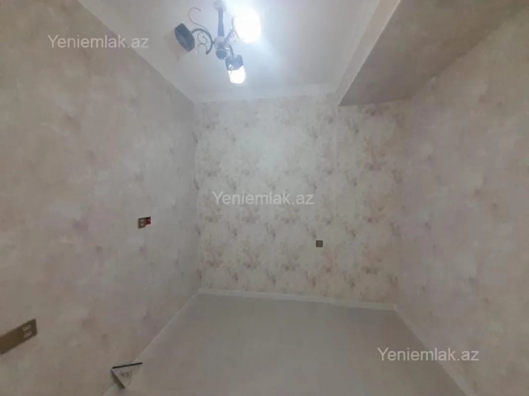 Satılır 3 otaqlı yeni tikili 61.3 m²