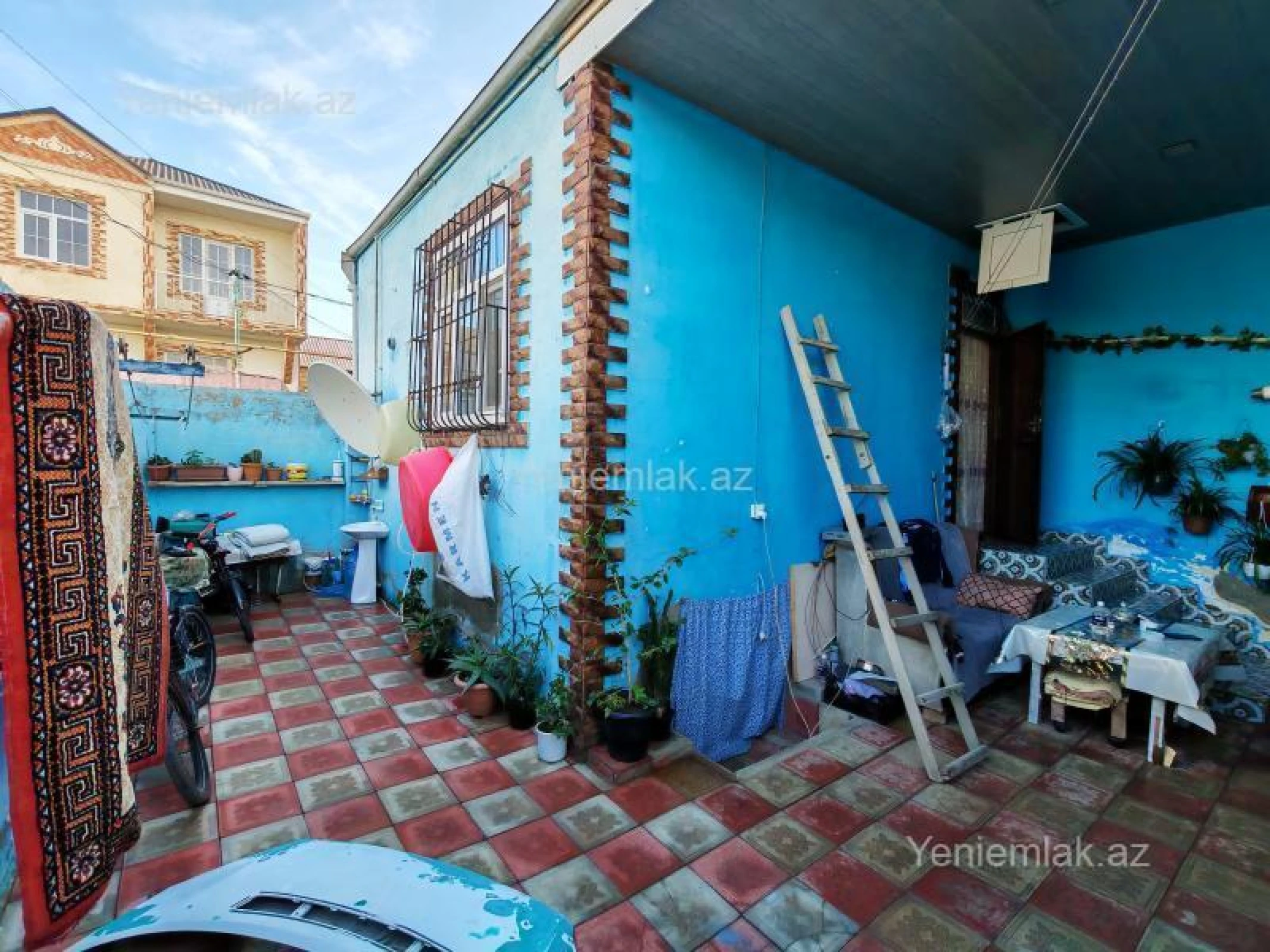 Satılır 4 otaqlı həyət evi 120 m²