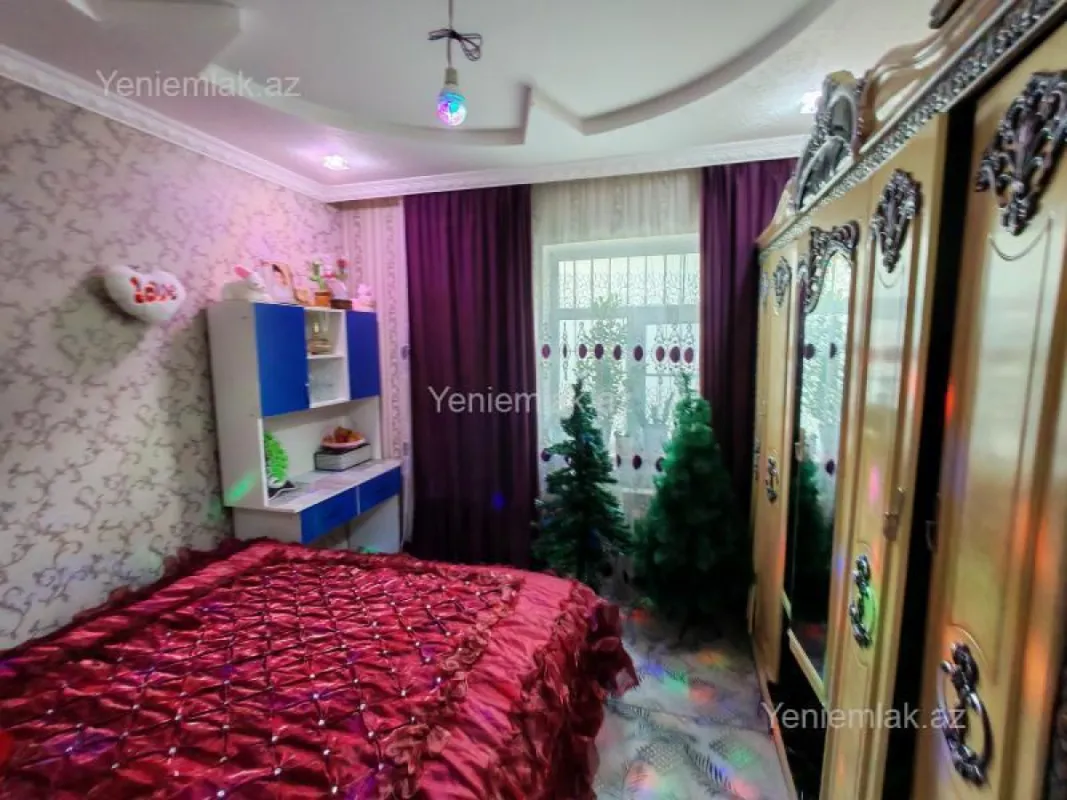 Satılır 4 otaqlı həyət evi 120 m²