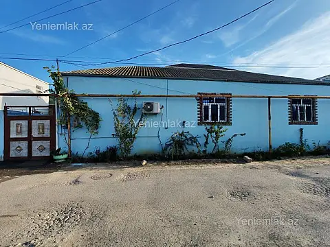 Satılır 4 otaqlı həyət evi 120 m²