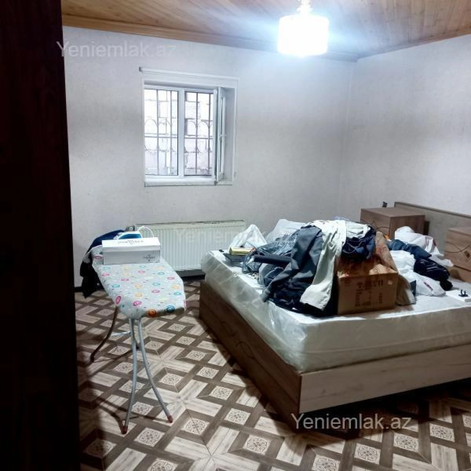 Satılır 8 otaqlı həyət evi 220 m²