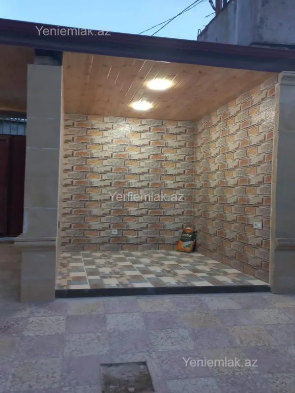 Satılır 8 otaqlı həyət evi 220 m²