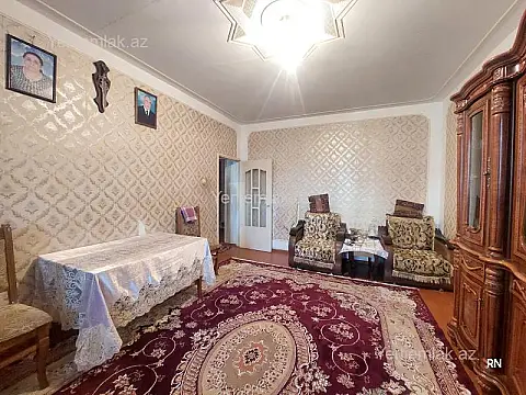 Satılır 4 otaqlı köhnə tikili 90 m²