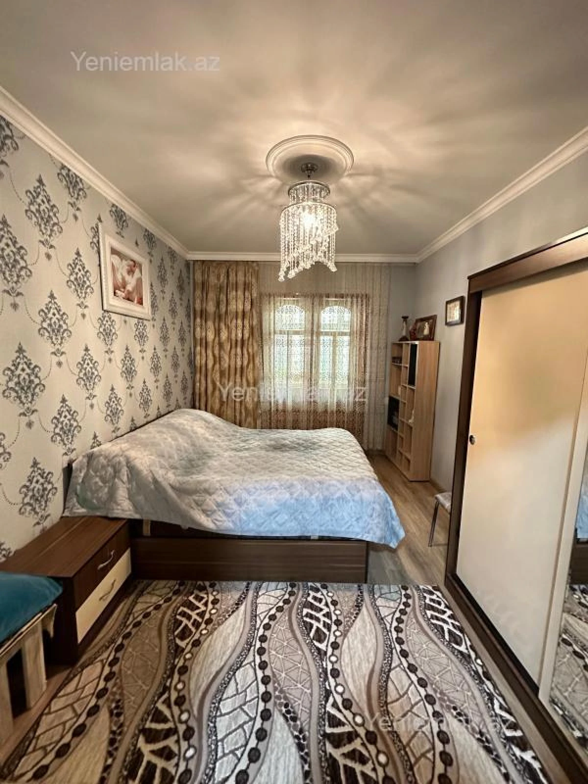 Satılır 2 otaqlı köhnə tikili 55 m²
