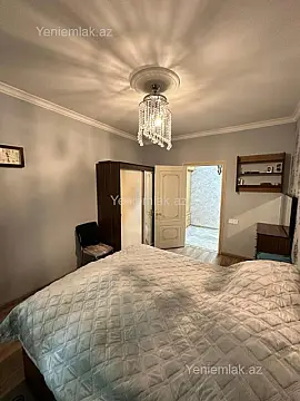 Satılır 2 otaqlı köhnə tikili 55 m²