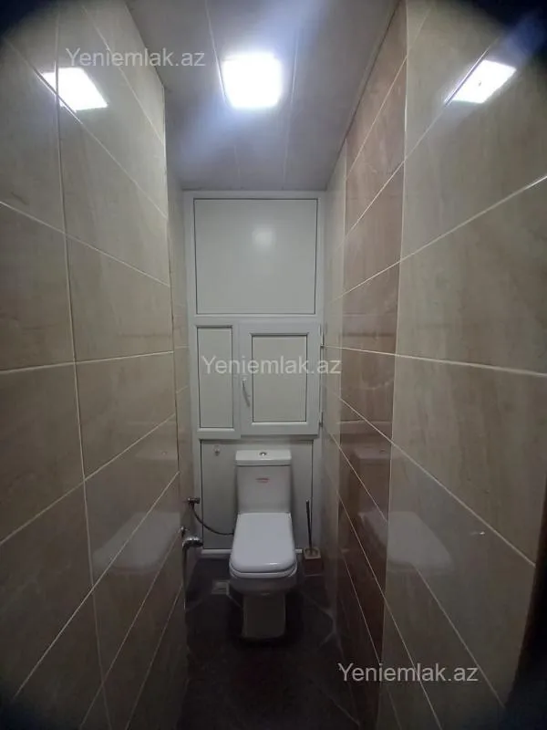 Satılır 4 otaqlı köhnə tikili 90 m²