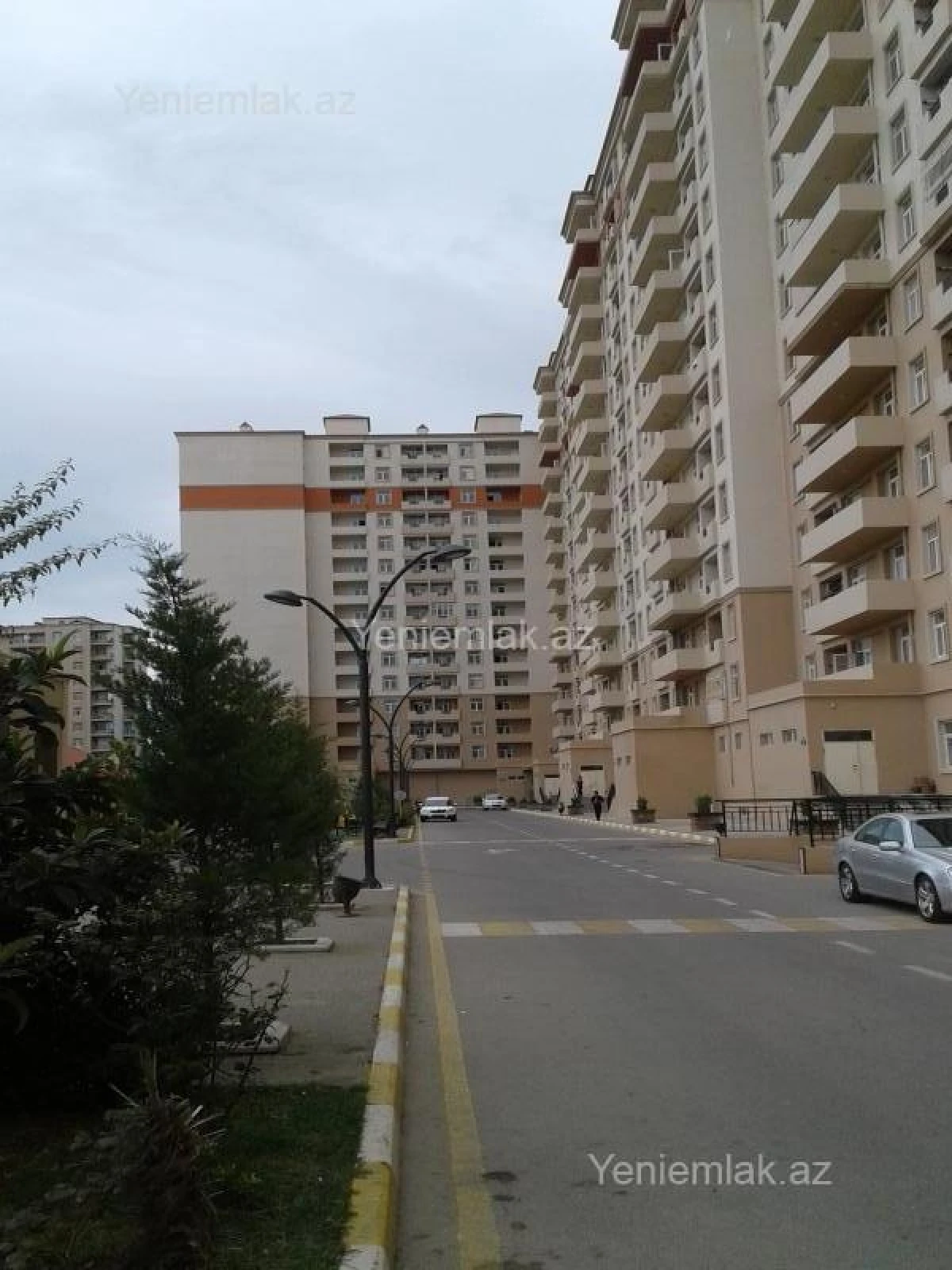 Satılır 2 otaqlı yeni tikili 80 m²