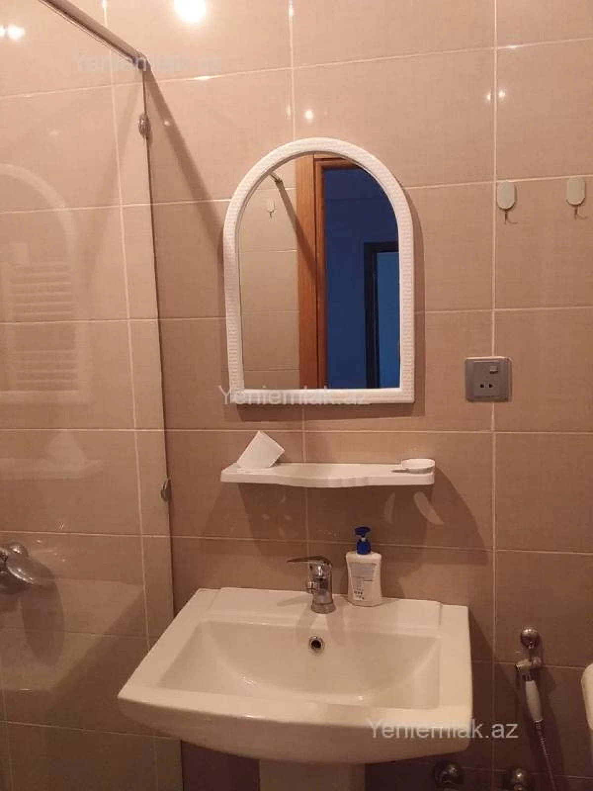 Satılır 2 otaqlı yeni tikili 80 m²