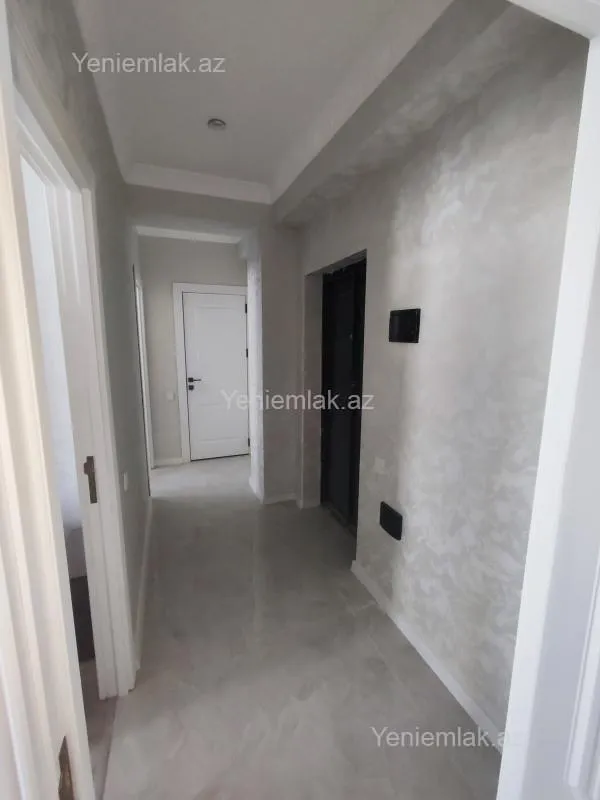 Satılır 3 otaqlı yeni tikili 60 m²