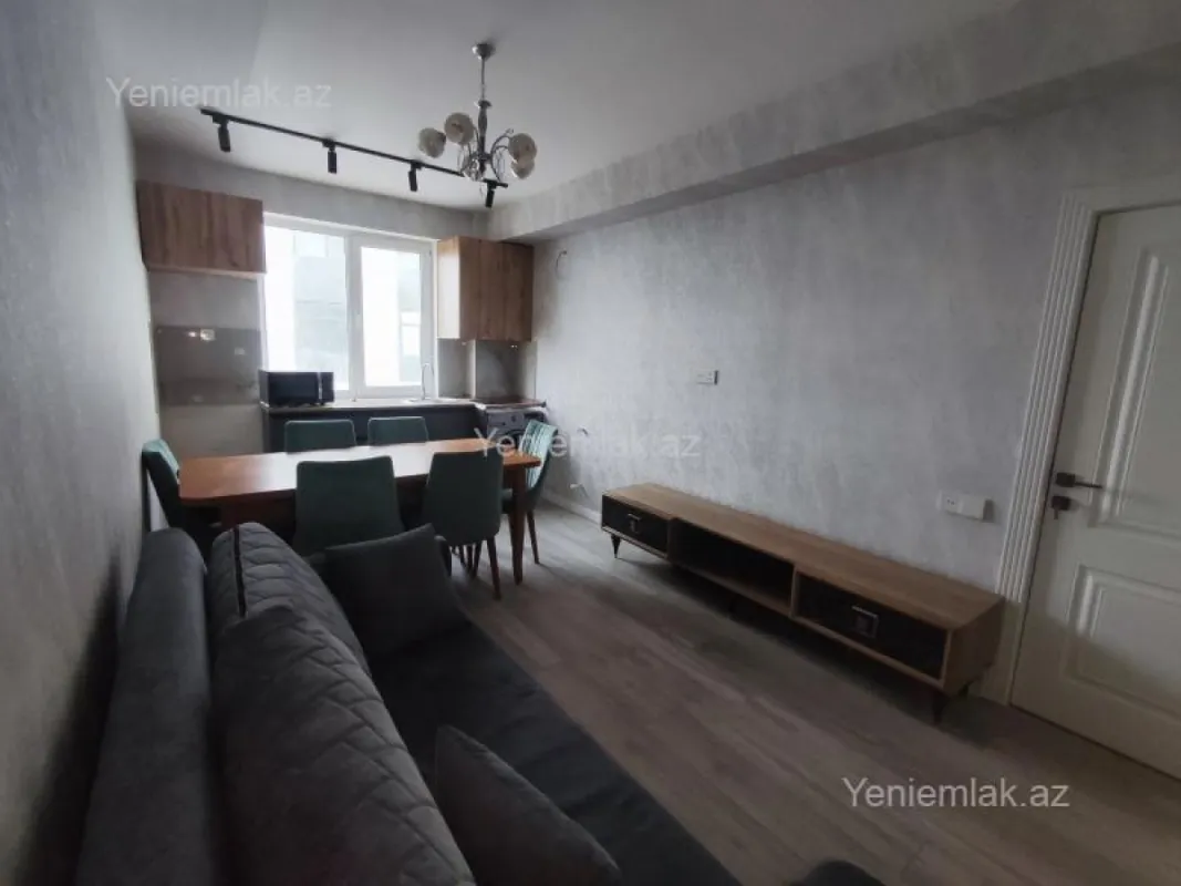 Satılır 3 otaqlı yeni tikili 60 m²