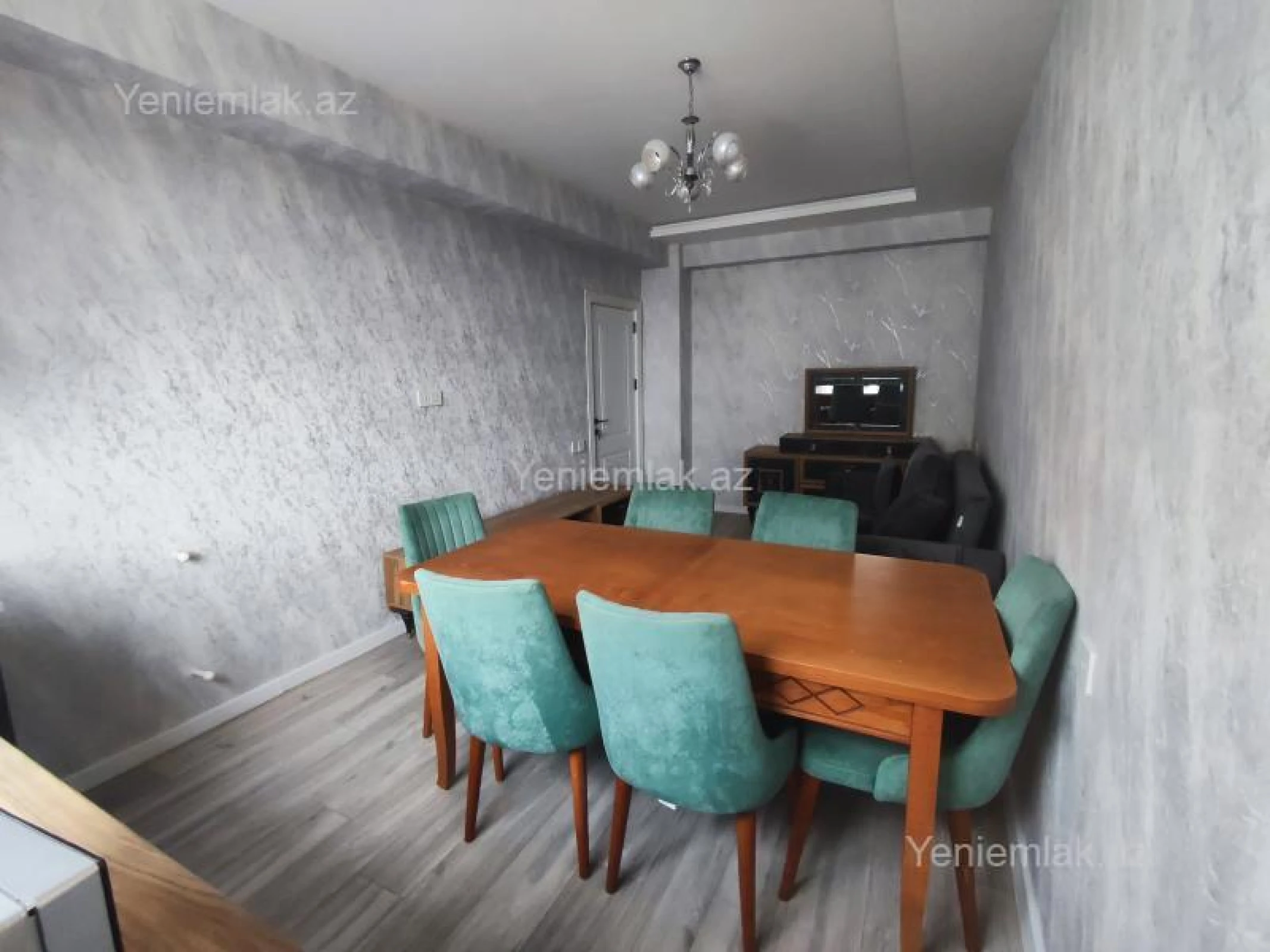 Satılır 3 otaqlı yeni tikili 60 m²