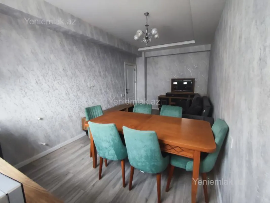 Satılır 3 otaqlı yeni tikili 60 m²