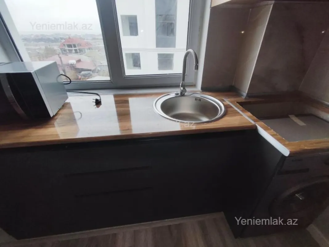 Satılır 3 otaqlı yeni tikili 60 m²