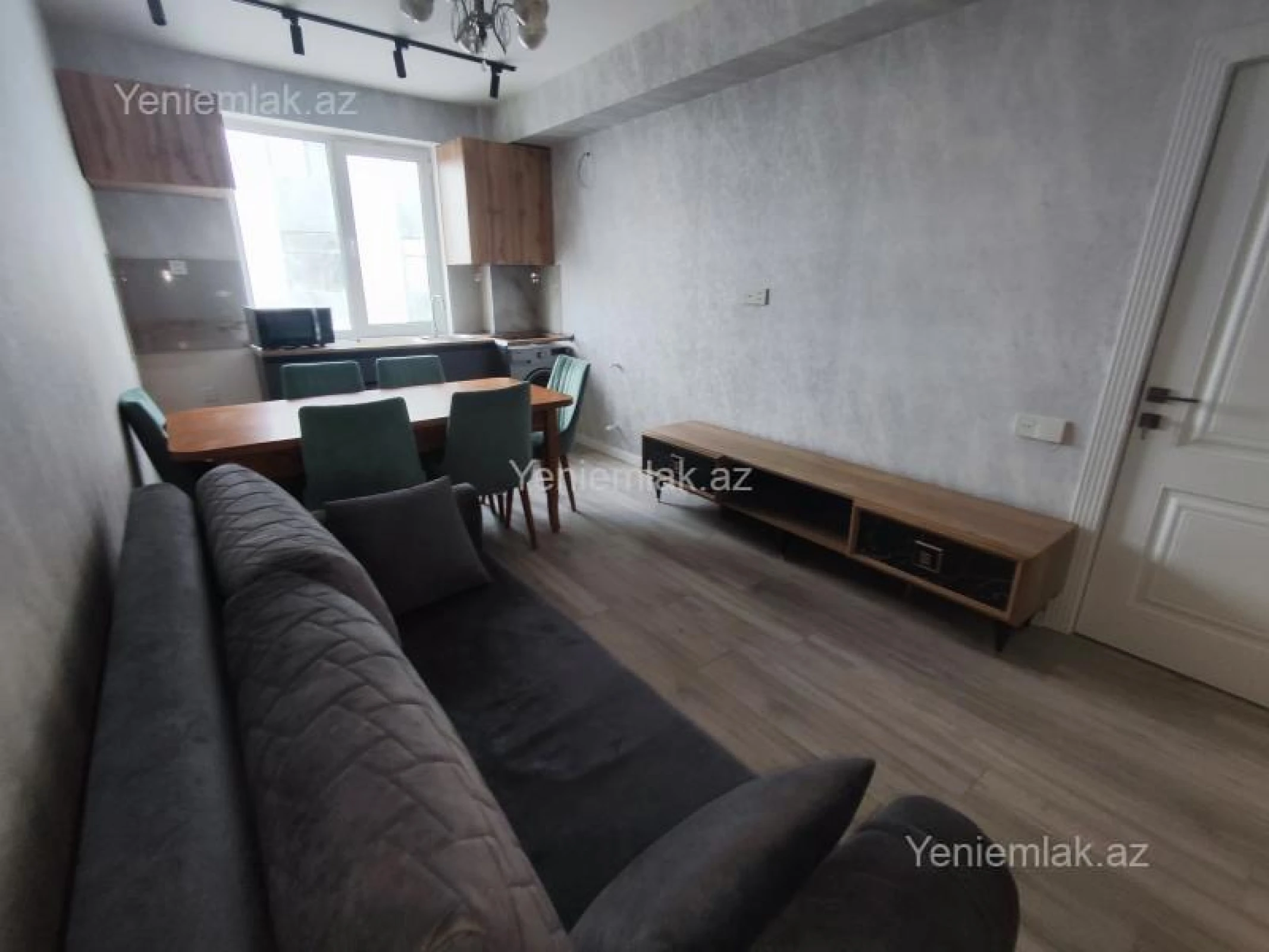 Satılır 3 otaqlı yeni tikili 60 m²