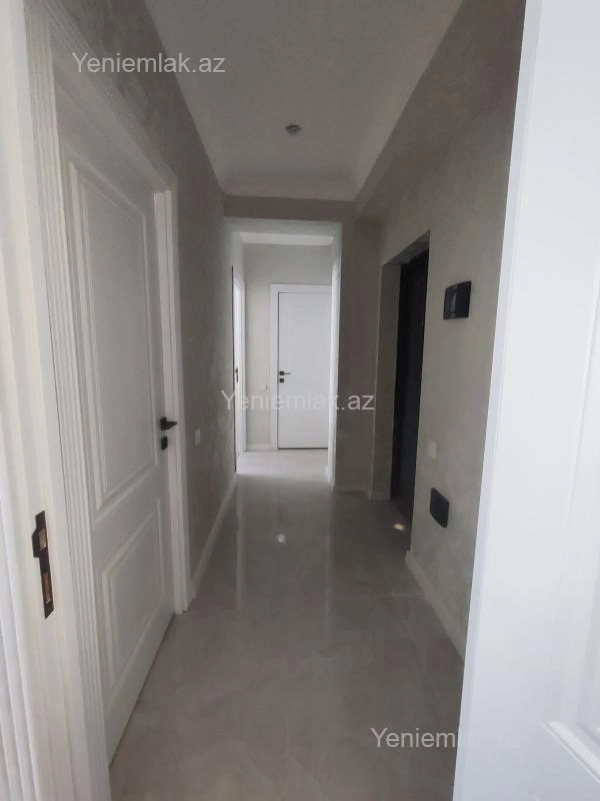 Satılır 3 otaqlı yeni tikili 60 m²