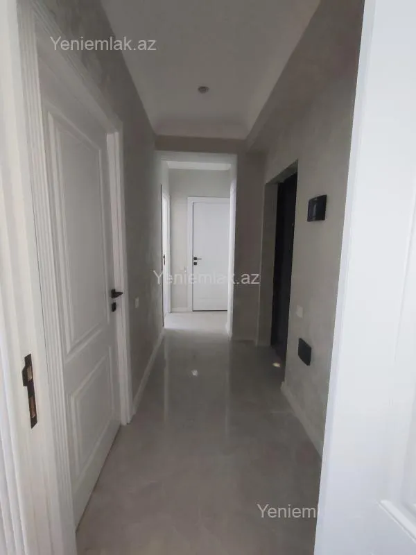 Satılır 3 otaqlı yeni tikili 60 m²